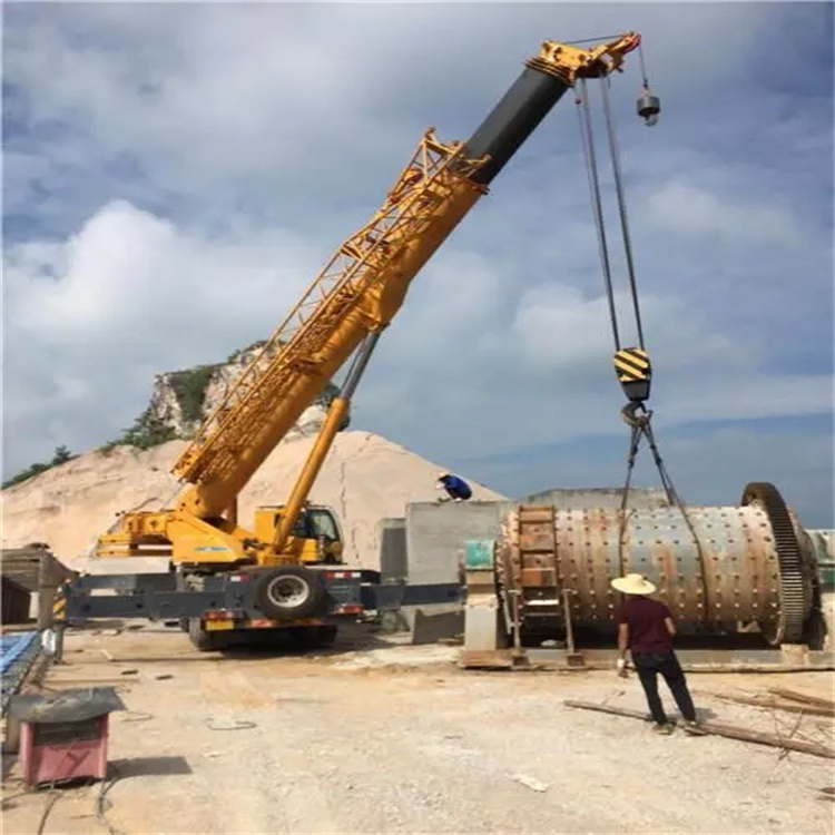 会东吊车的运输费用是否包含在租赁费用中